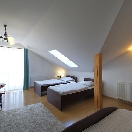 Ferienwohnung Magnat w Borczu Exterior foto