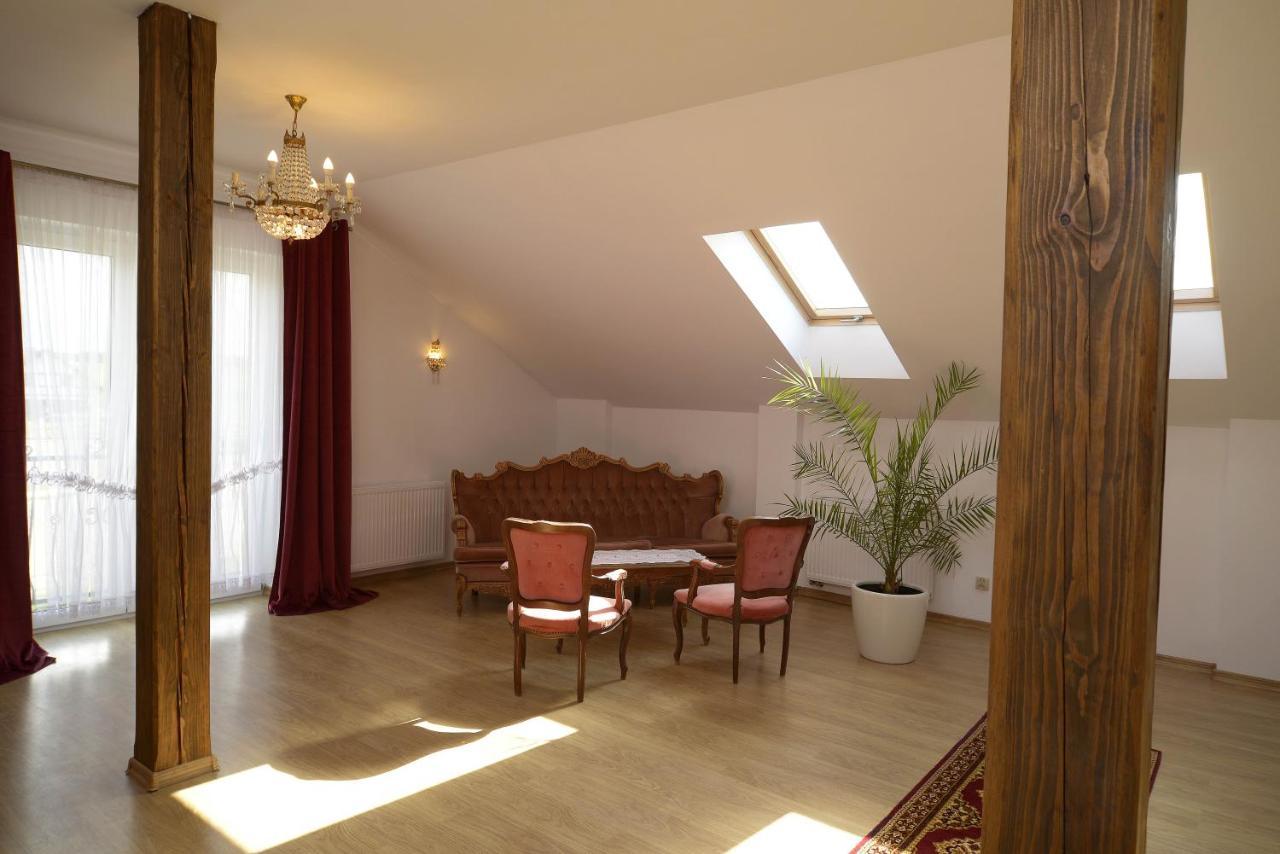 Ferienwohnung Magnat w Borczu Exterior foto