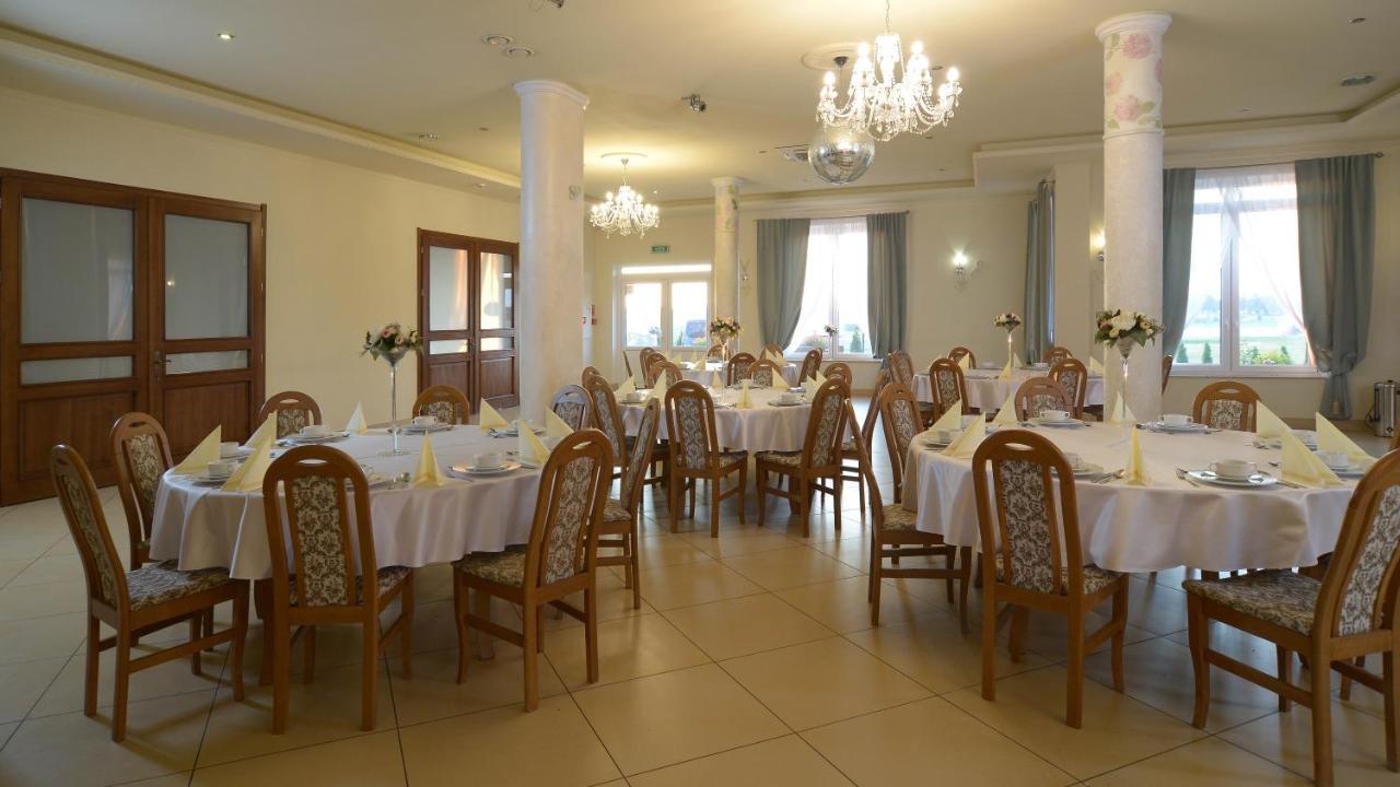 Ferienwohnung Magnat w Borczu Exterior foto
